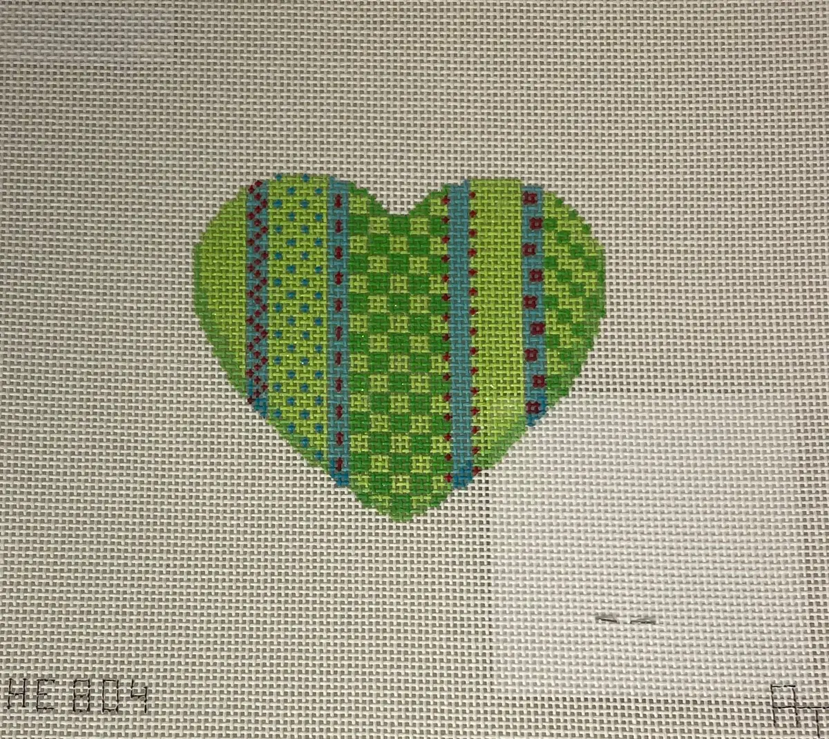 * Associated Talents He804 Vertical Lime Patterns Heart 1