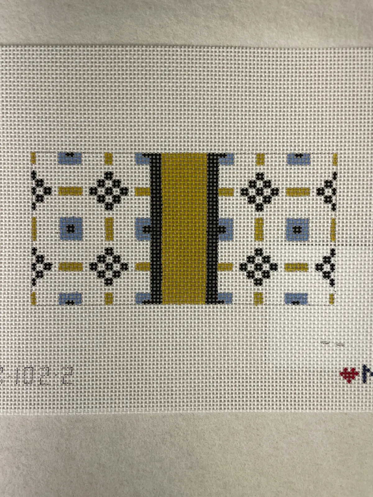 * Love Mhb Studio 102-2 Geo Tile Insert 1