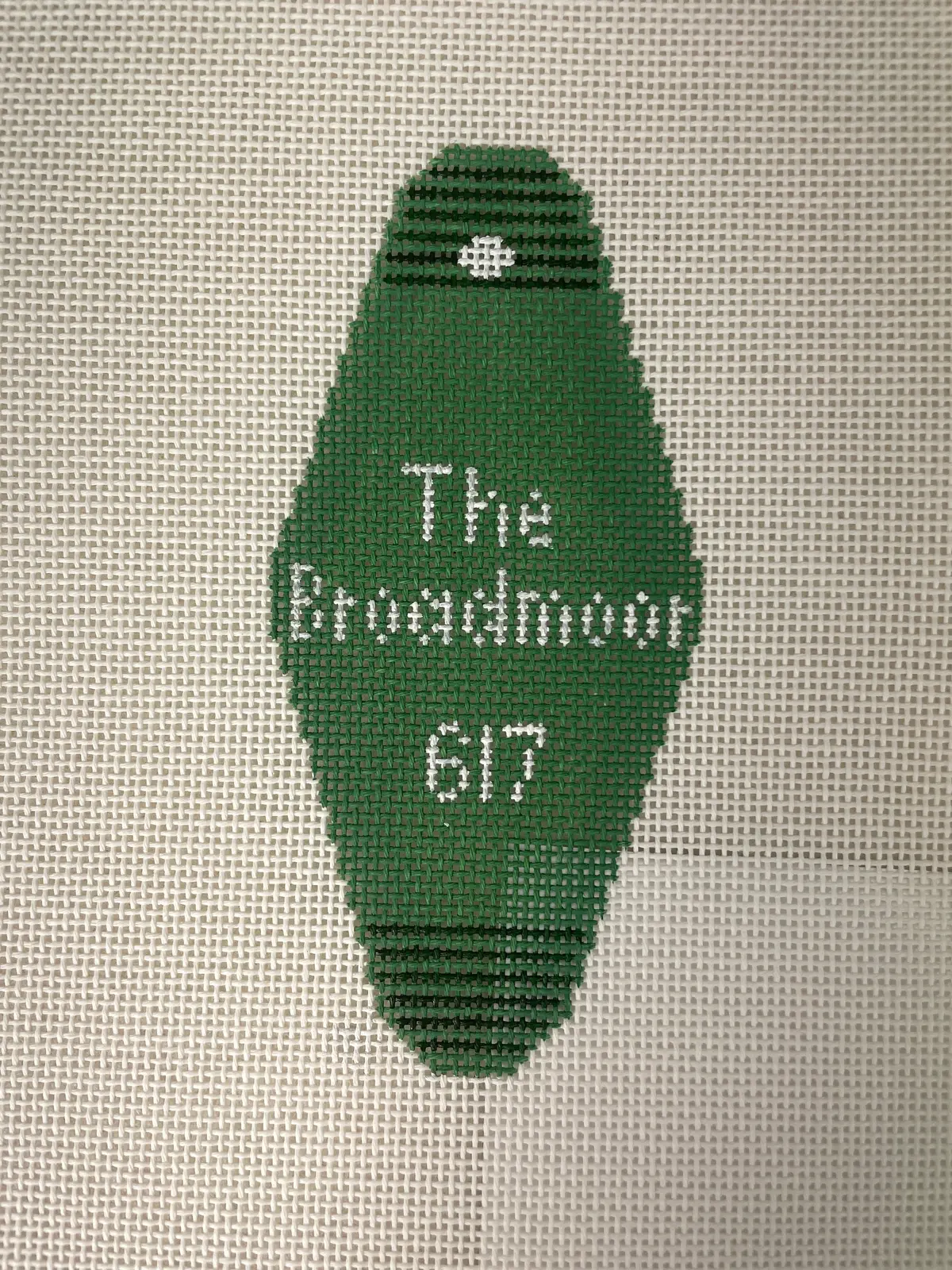 * Blue Waters Needlepoint / Needlepoint By Laura 2050 The Broadmoor Hotel Key 1