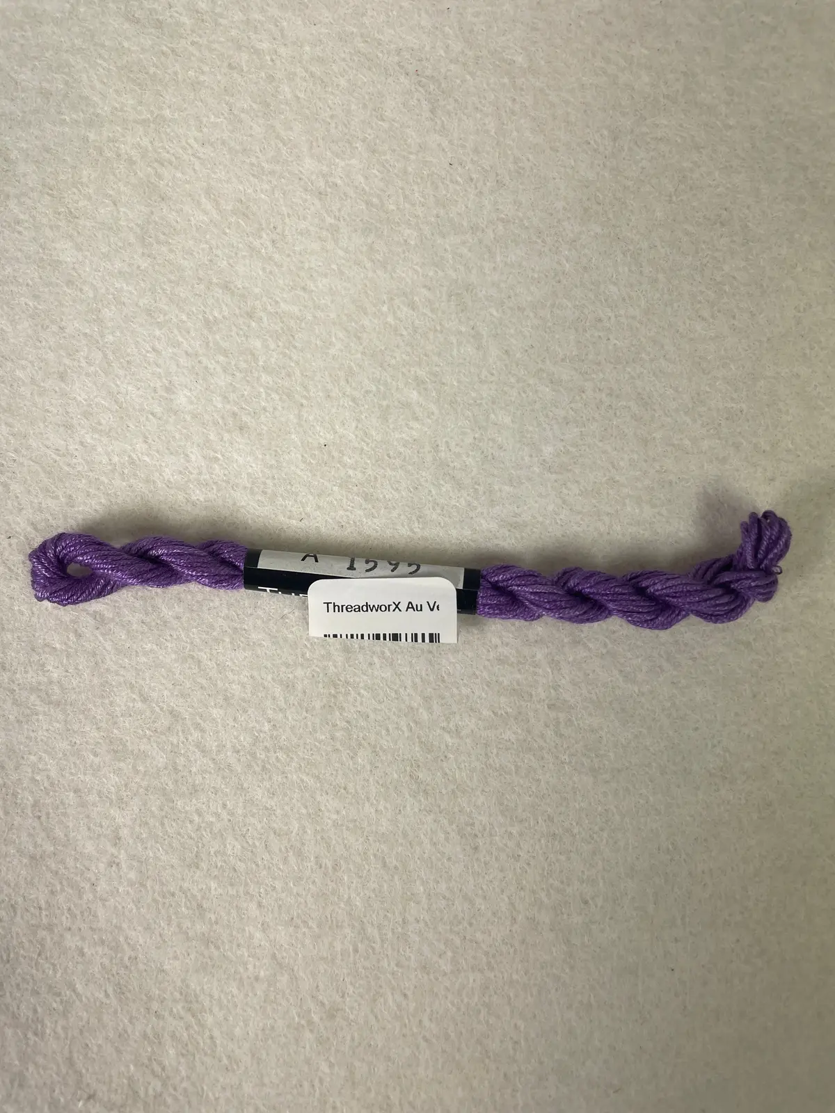 Threadworx Au Ver A Soie O/D Silk-  A1595 Amethyst 1