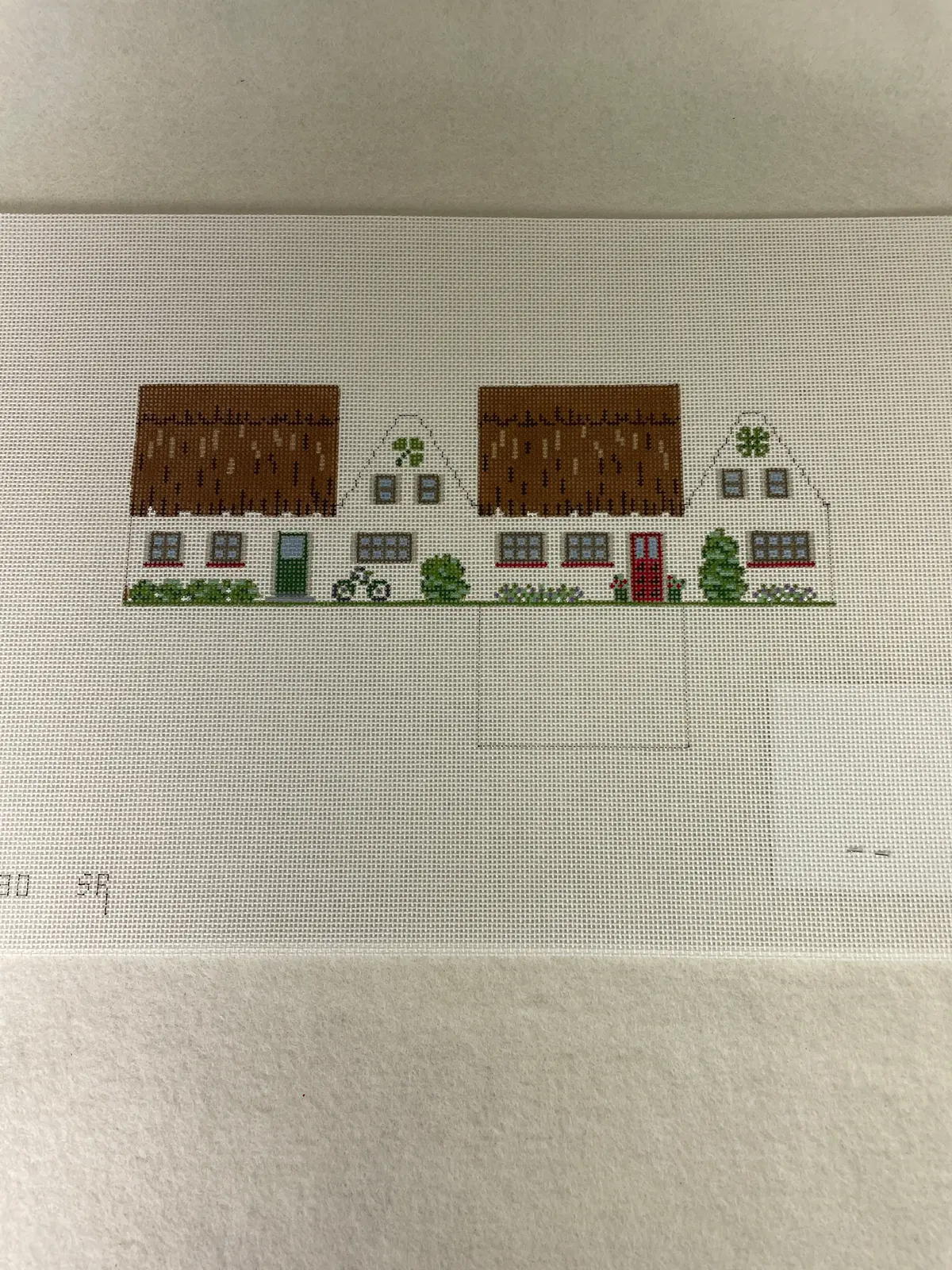 * Susan Roberts Needlepoint 5530-18  Irish Cottage Mini Gingerbread House 1
