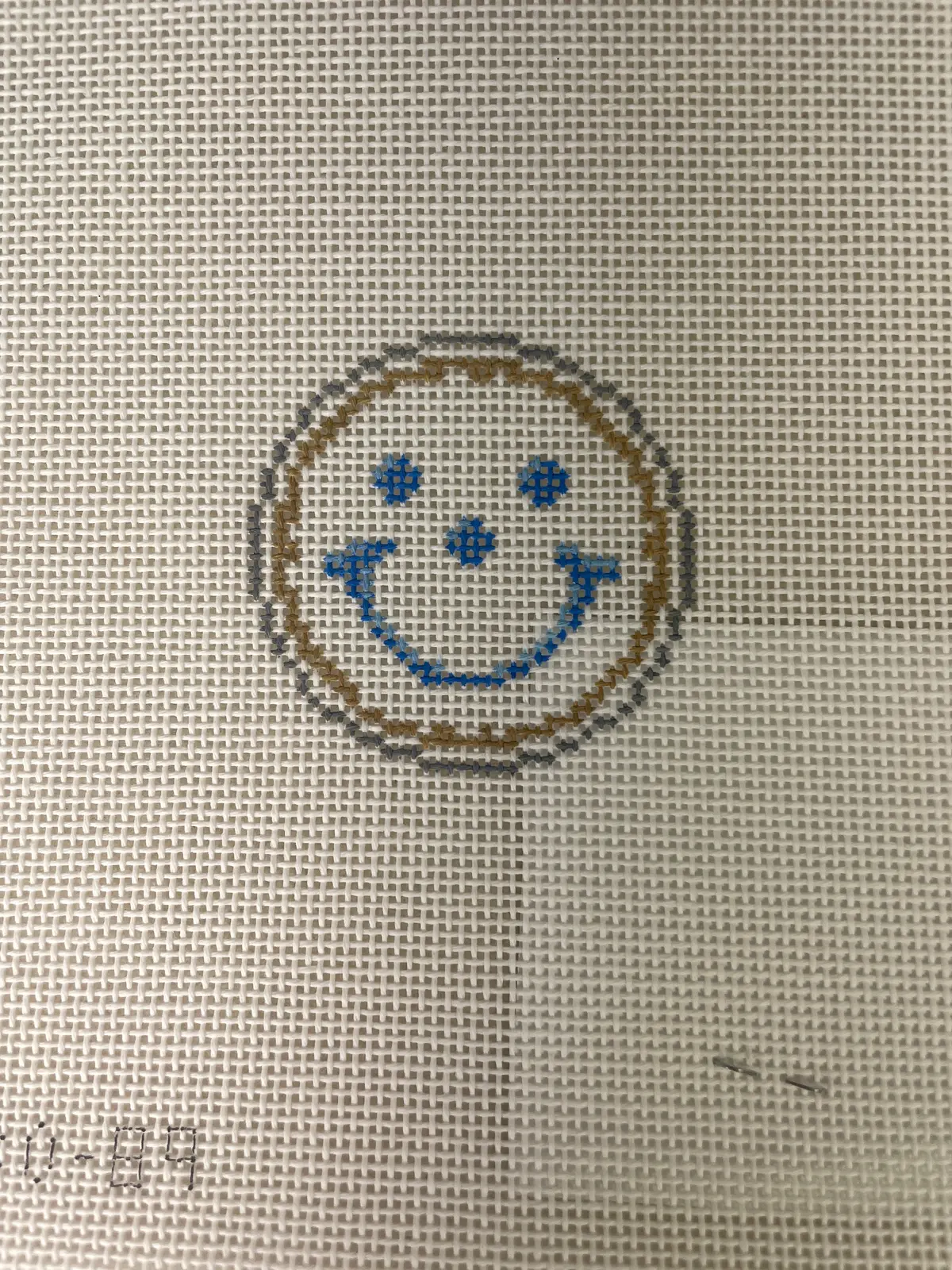 Mercury Designs Bo89 Mini Smiley Cookie Bag Charm 1