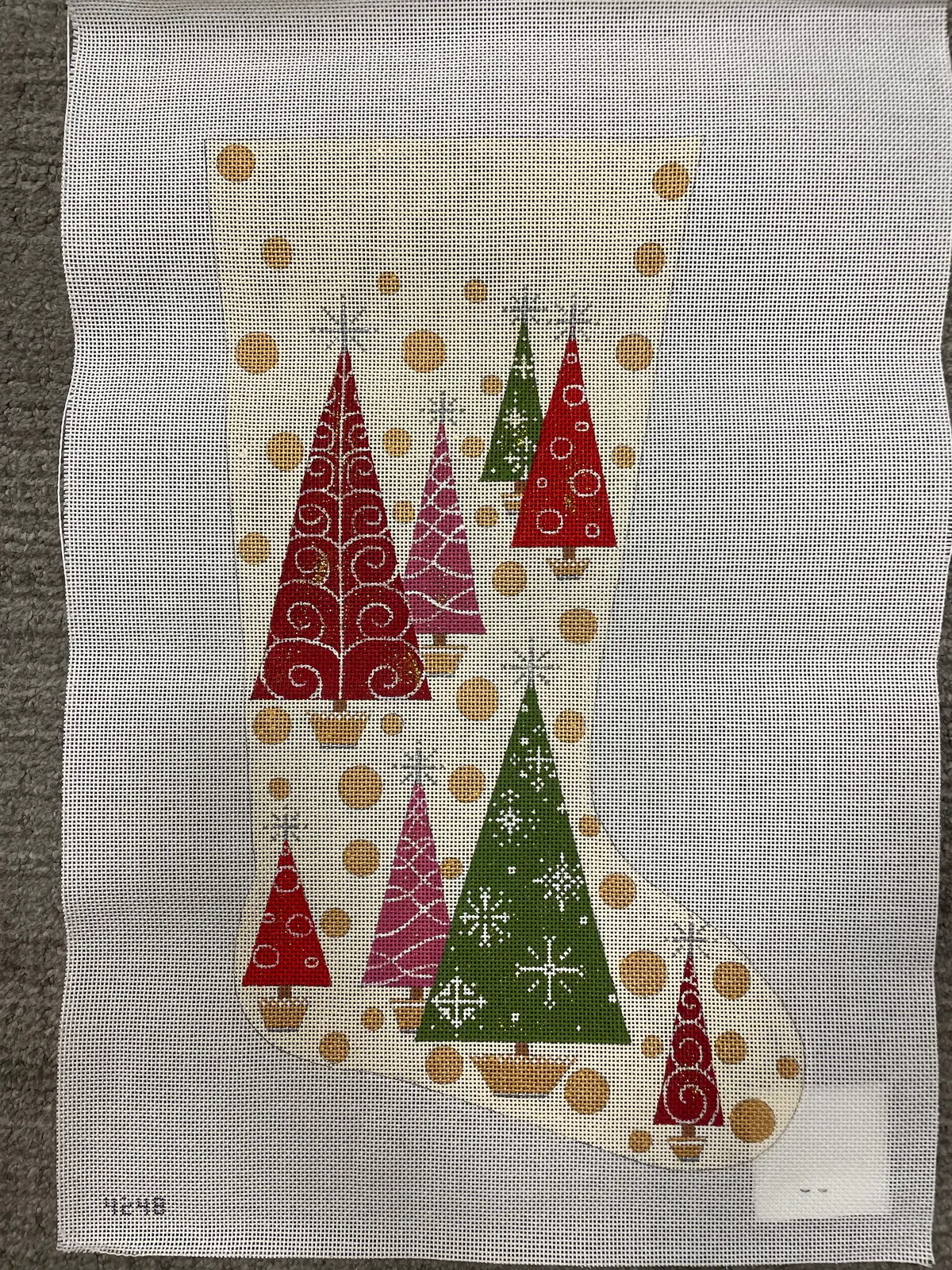 Alice Peterson 4248 Christmas Tree's And Polka Dots 1