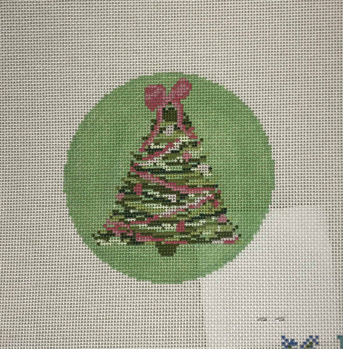 * Ndlpt Designs Tree Ornament Green 1