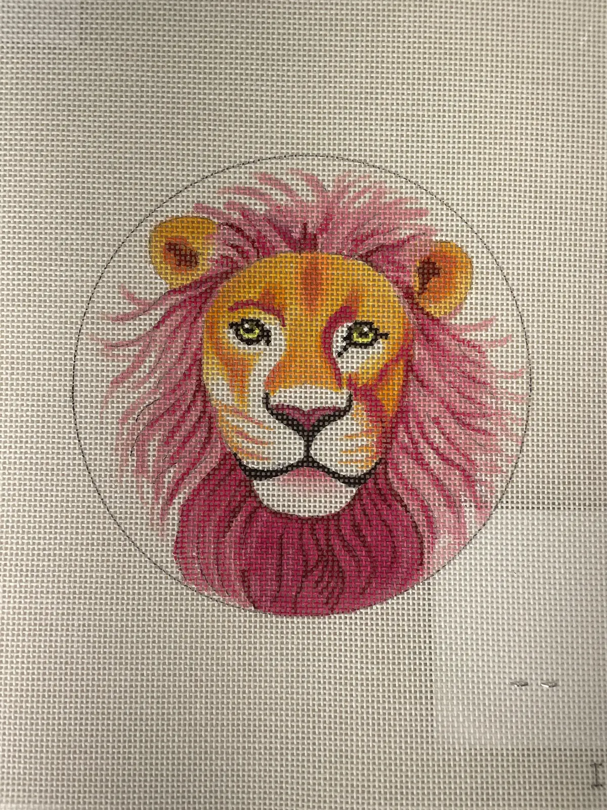 * Colors Of Praise In810 Front Facing Lion Head 1