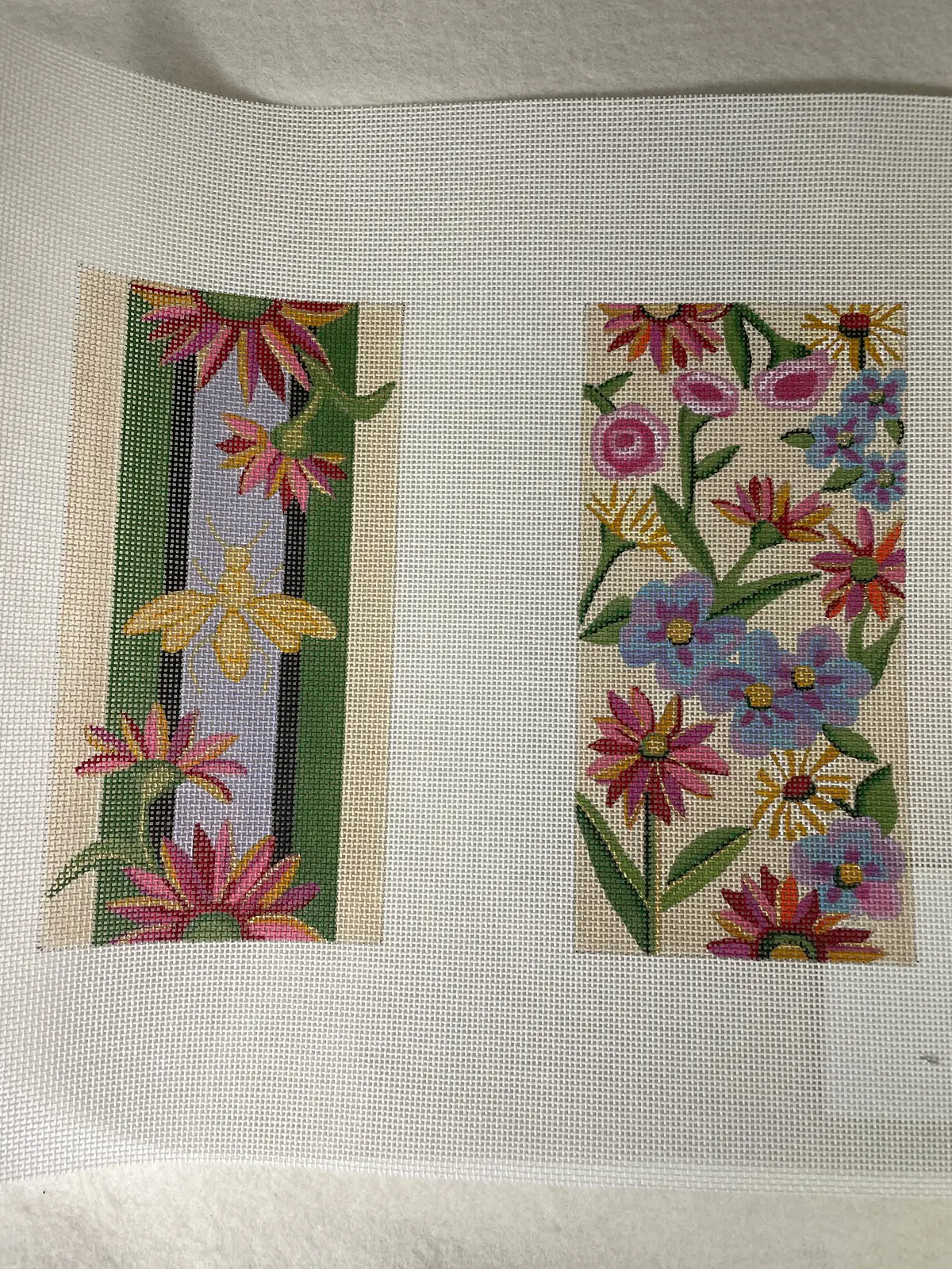 Alice Peterson Company 4844 Bee Floral Eyeglass Case 1