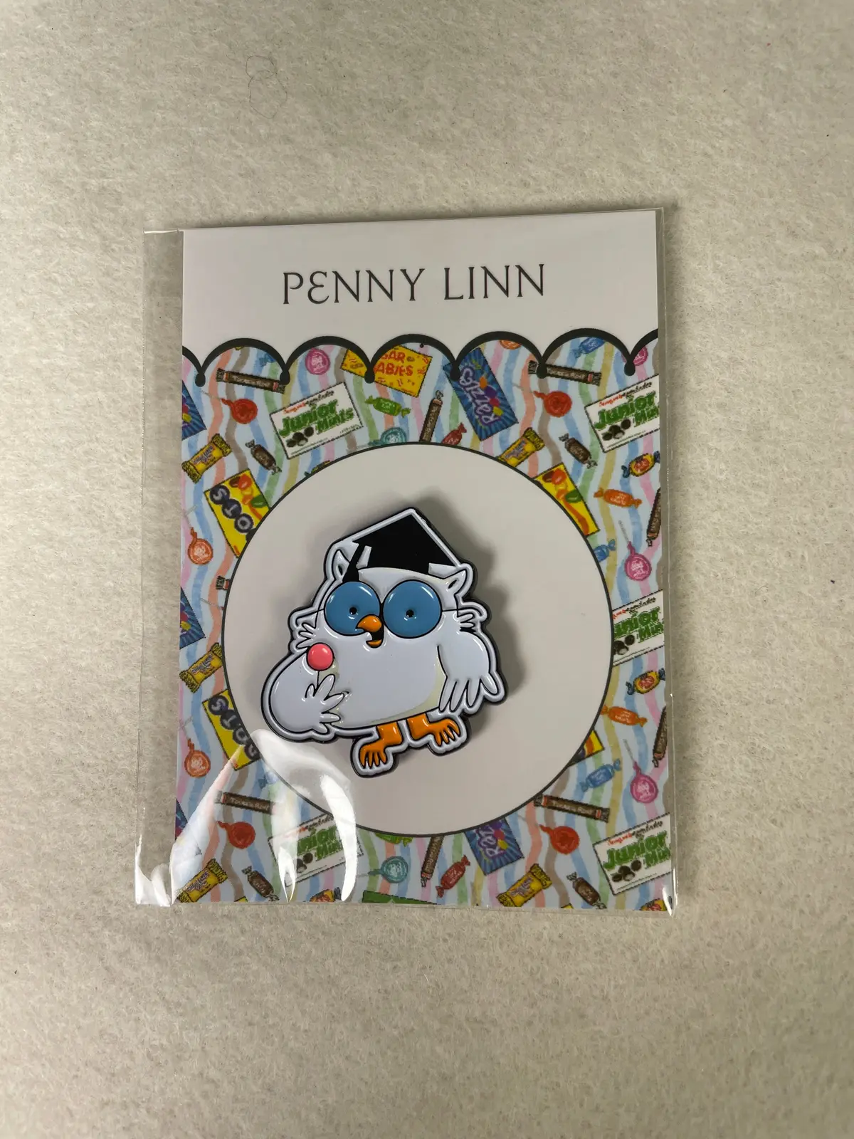 Penny Linn Designs Mr. Owl Needle Minder 1