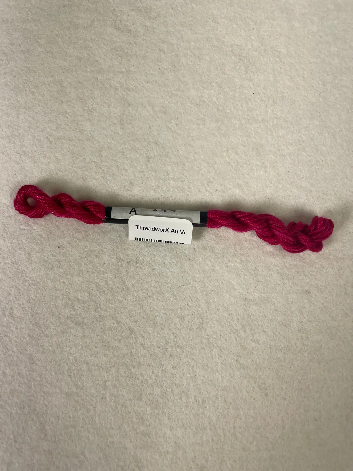 Threadworx Au Ver A Soie O/D Silk- A144 Fruit Punch 1