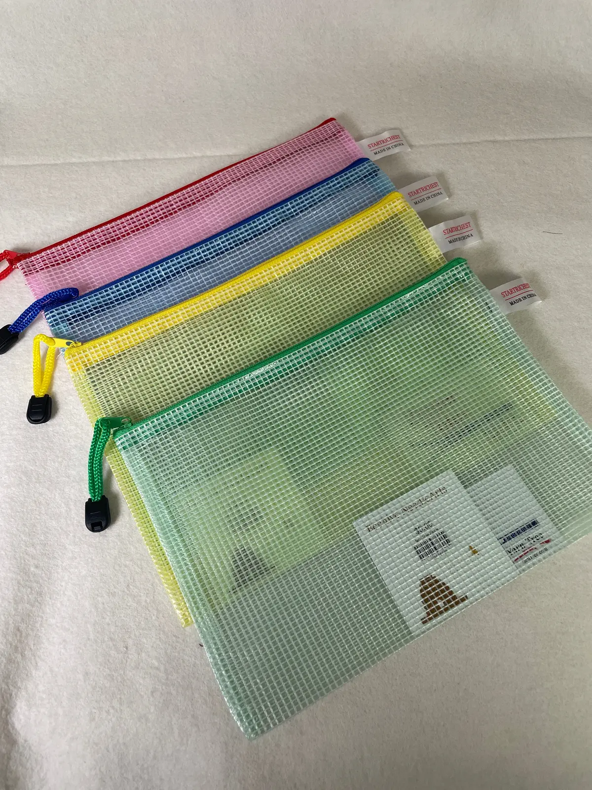 Yarn Tree Zipper Totes- 9X5 (Assorted Colors) 1