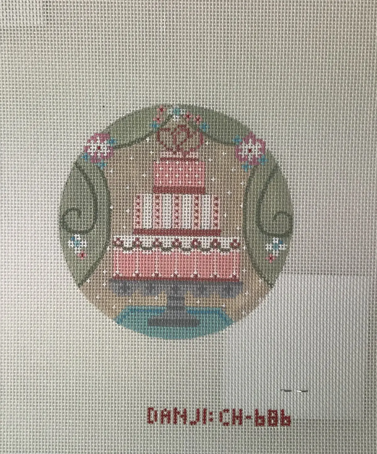* Danji Designs Ch-686 Wedding Cake Round 1
