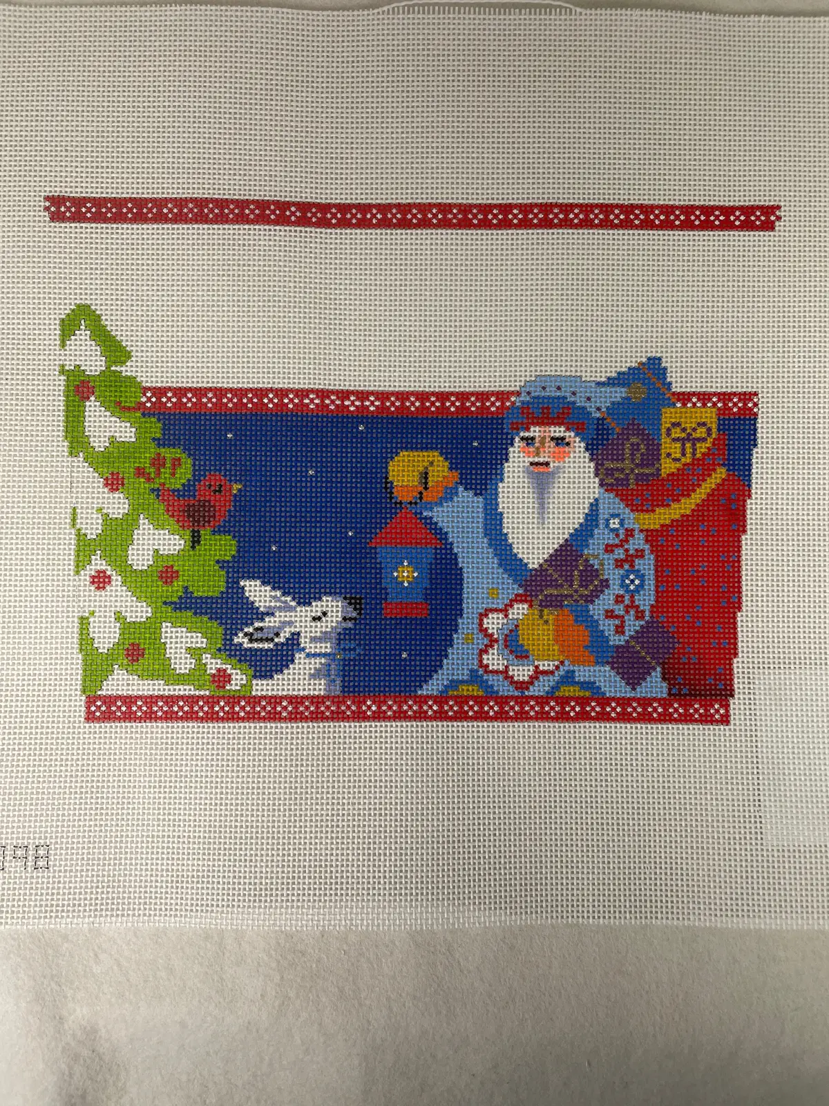 * Abigail Cecile Ac98 Santa With Lantern Cuff 1