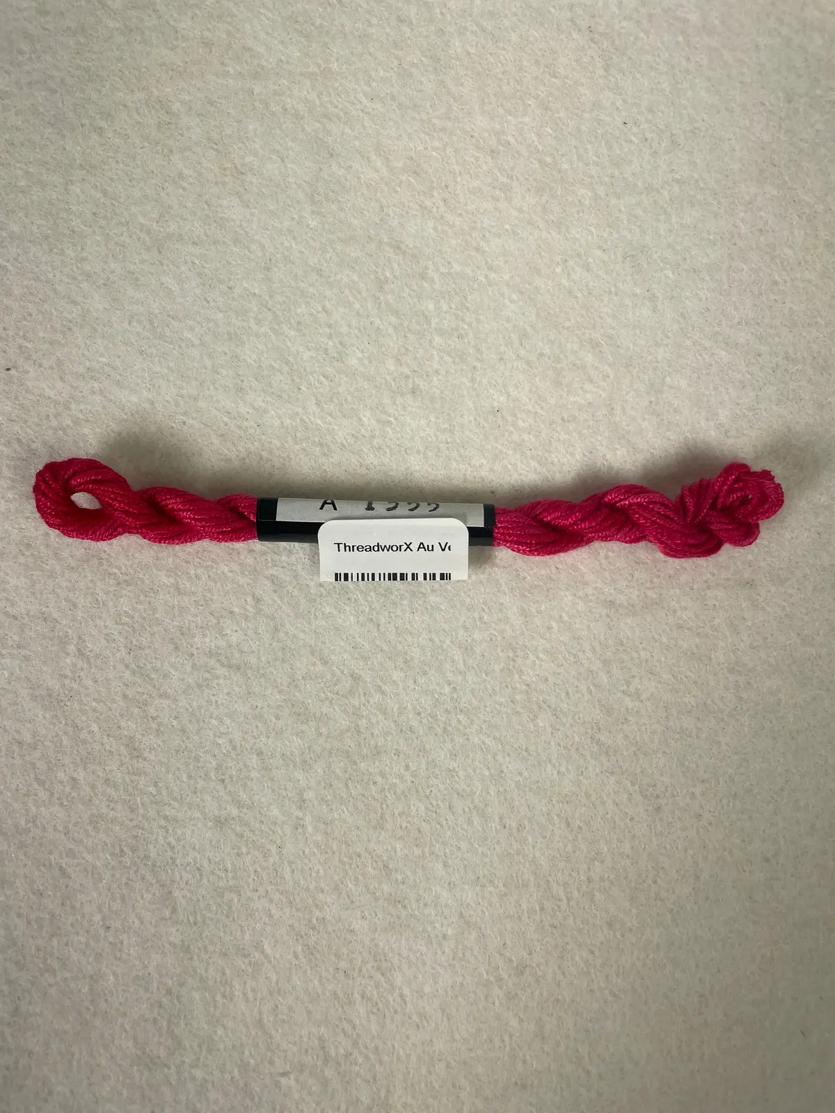 Threadworx Au Ver A Soie O/D Silk- A1355 Pink Flames 1