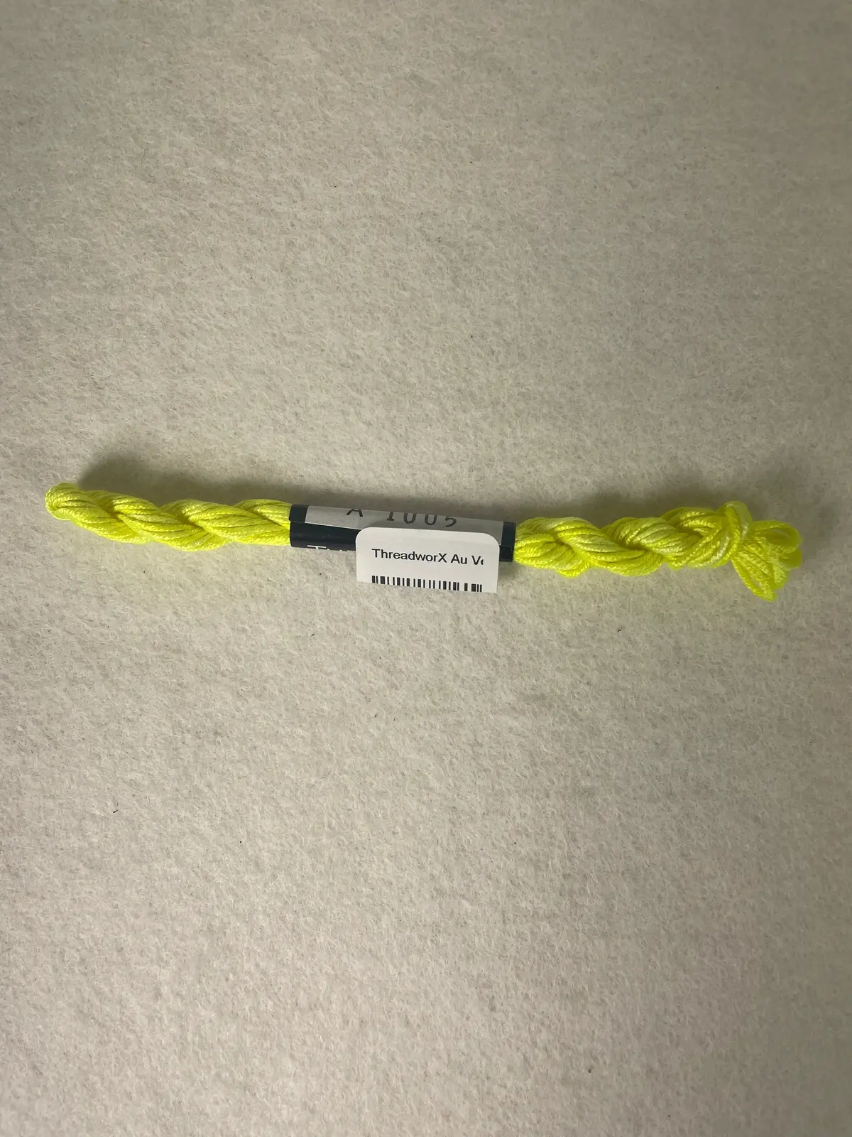 Threadworx Au Ver A Soie O/D Silk-  A1005 Highlighter 1