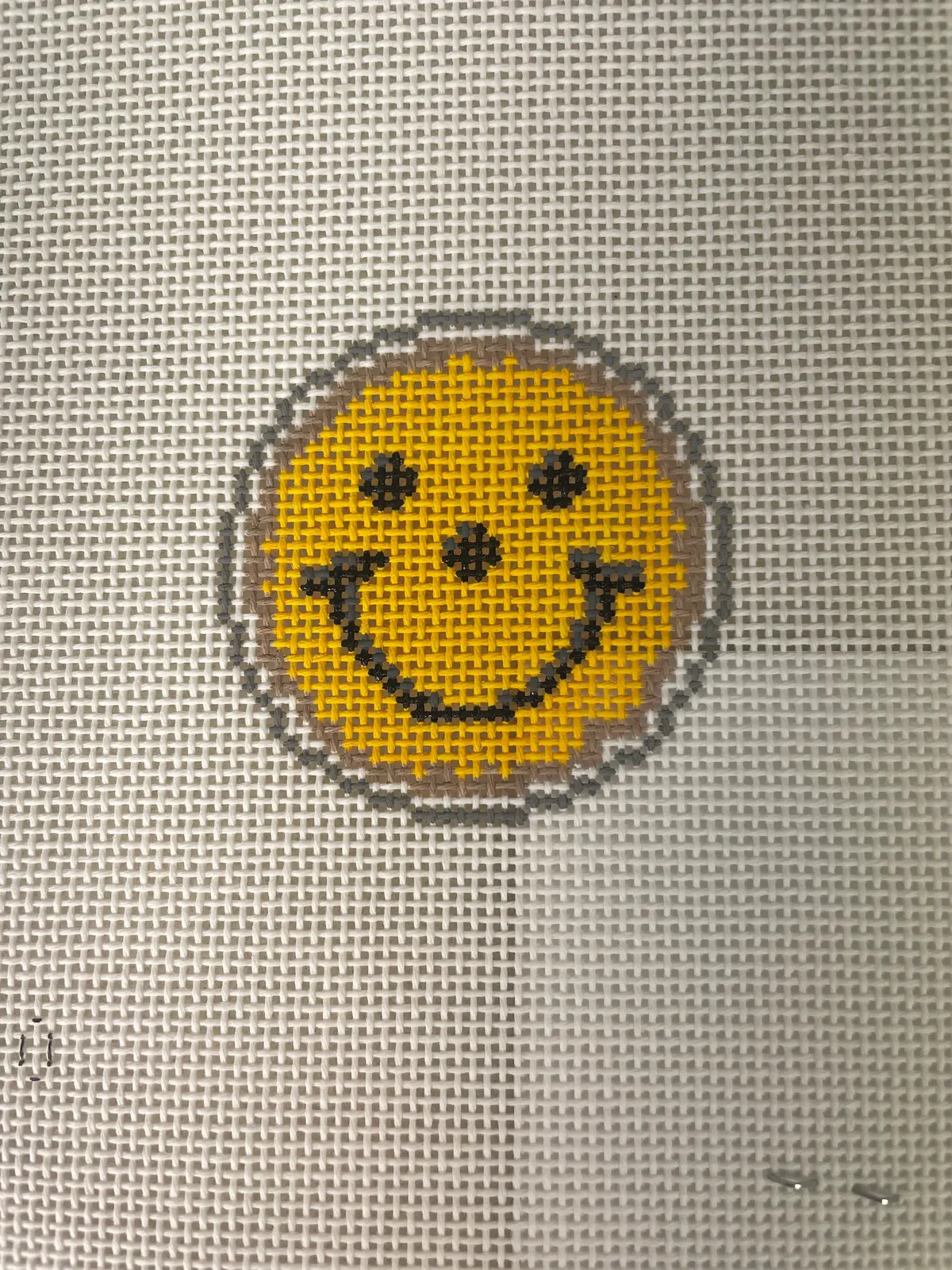 Mercury Designs Bo90 Black And Gold Mini Smiley Cookie Bag Charm 1