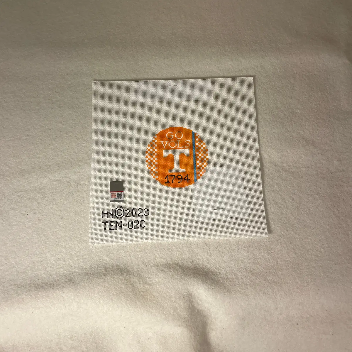 * Hedgehog Needlepoint University Of Tennessee Round 1