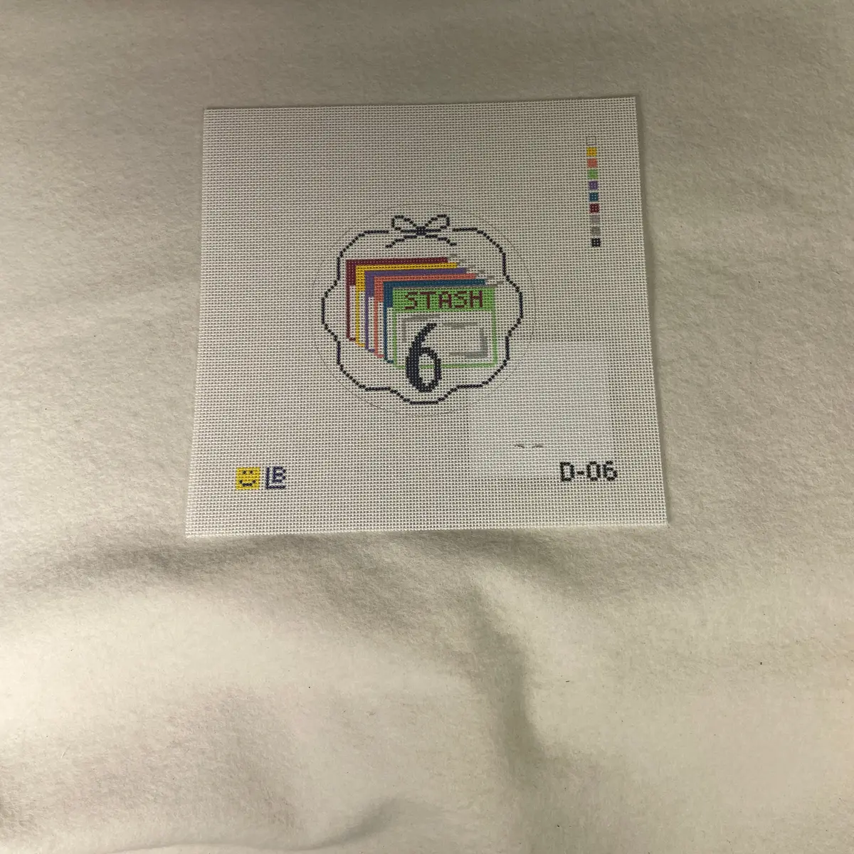 * Lauren Bloch  D06- 12 Days Of Needlepoint- Six Stash/ Project Bags 1