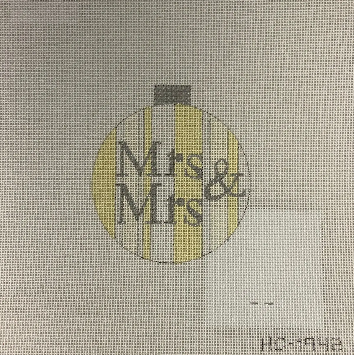 * Raymond Crawford Ho1942 Mrs. And Mrs. Ornament 1