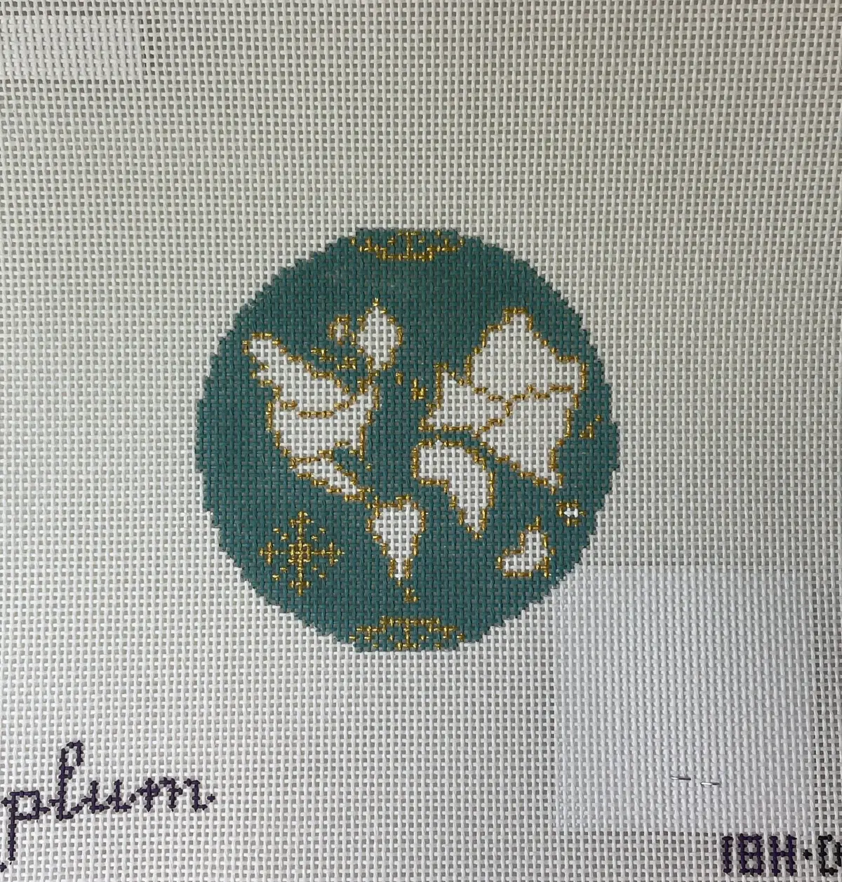 Plum Stitchery 18H-D Atlas Round- Mallard Green- 18M 1