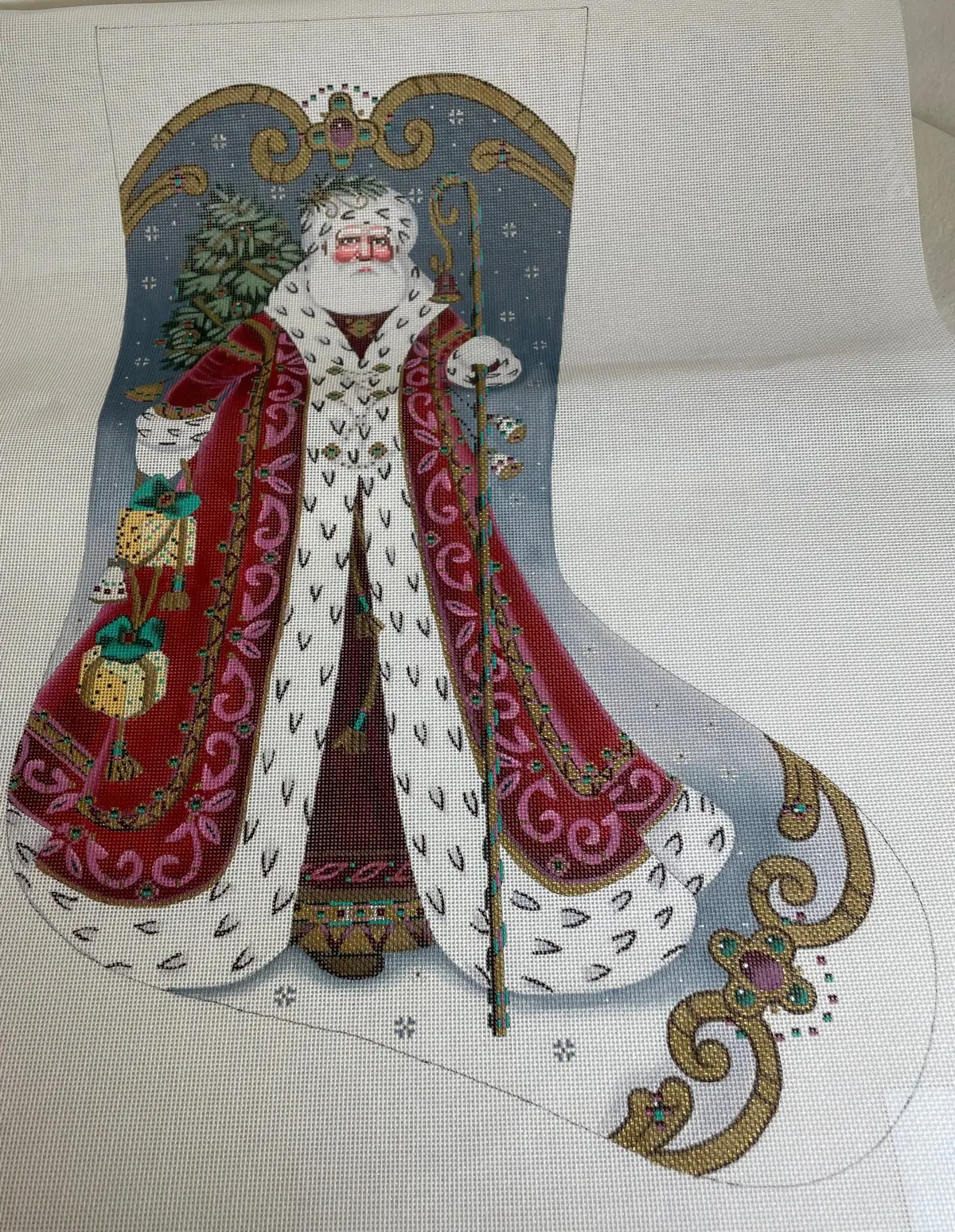 * Susan Roberts Ttaxs344-13 Elegant Santa 1