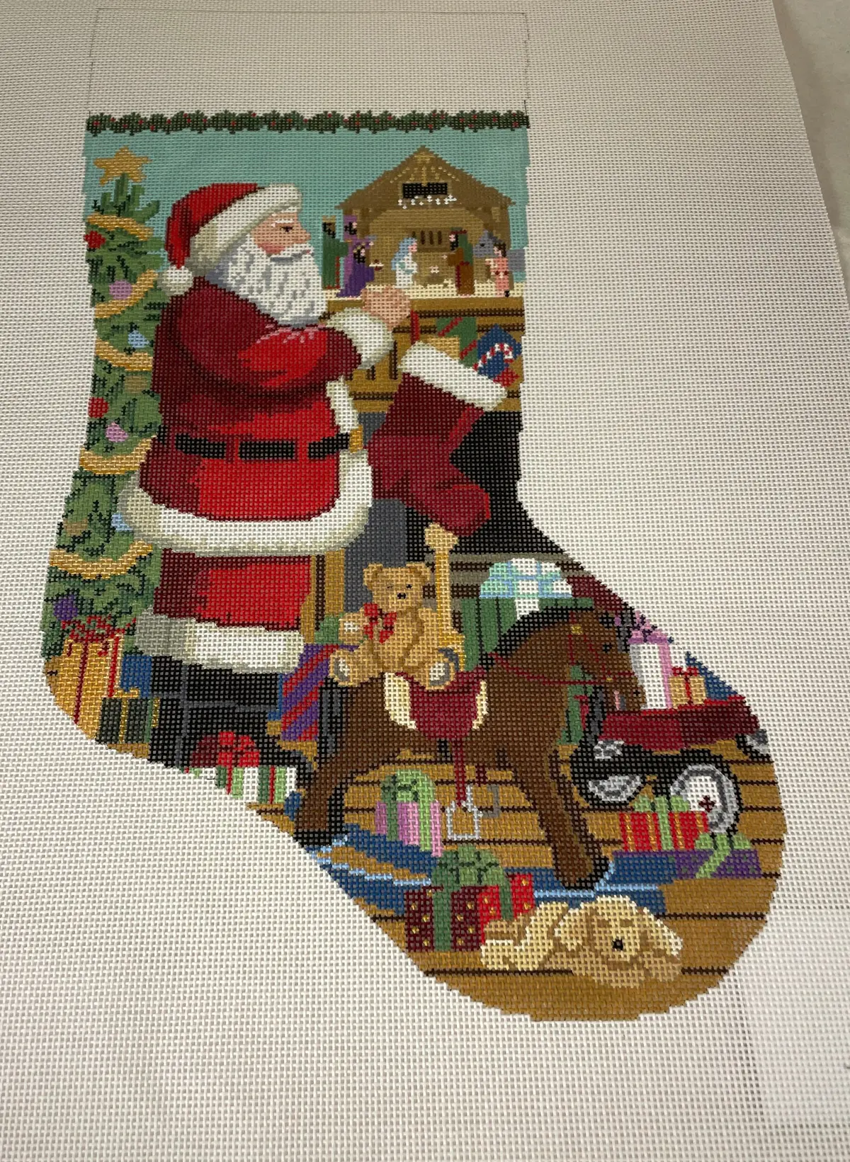 * Susan Roberts 0192 Nativity Santa 13M 1
