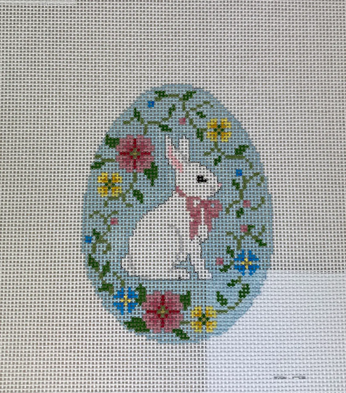Susan Roberts Needlepoint 446 Bunny In Flower Vine 1
