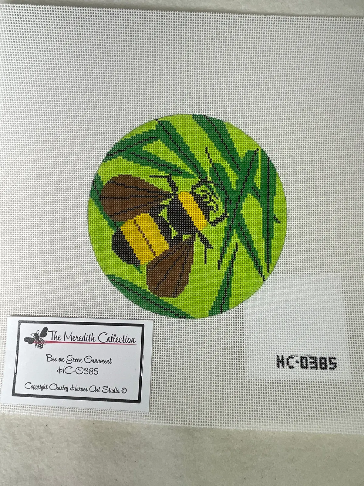 * Charley Harper Hco385 Bee On Green Ornament 1