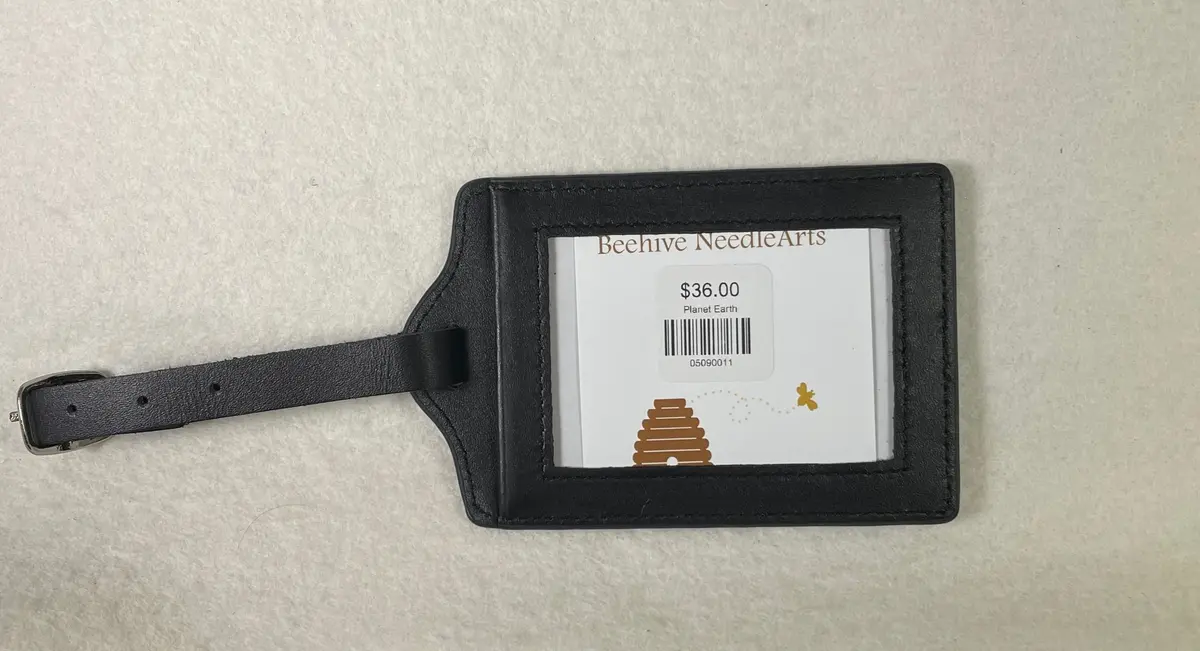 Planet Earth Leather Luggage Tag- Black 1