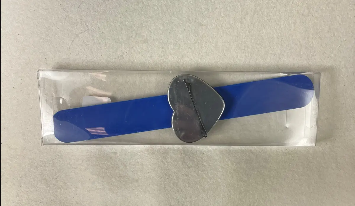 Penny Linn Designs Heart Pin Magnet Bracelet- Blue 1