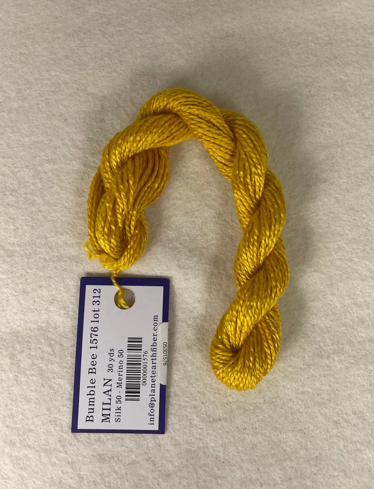 Milan 1576 Bumble Bee 1