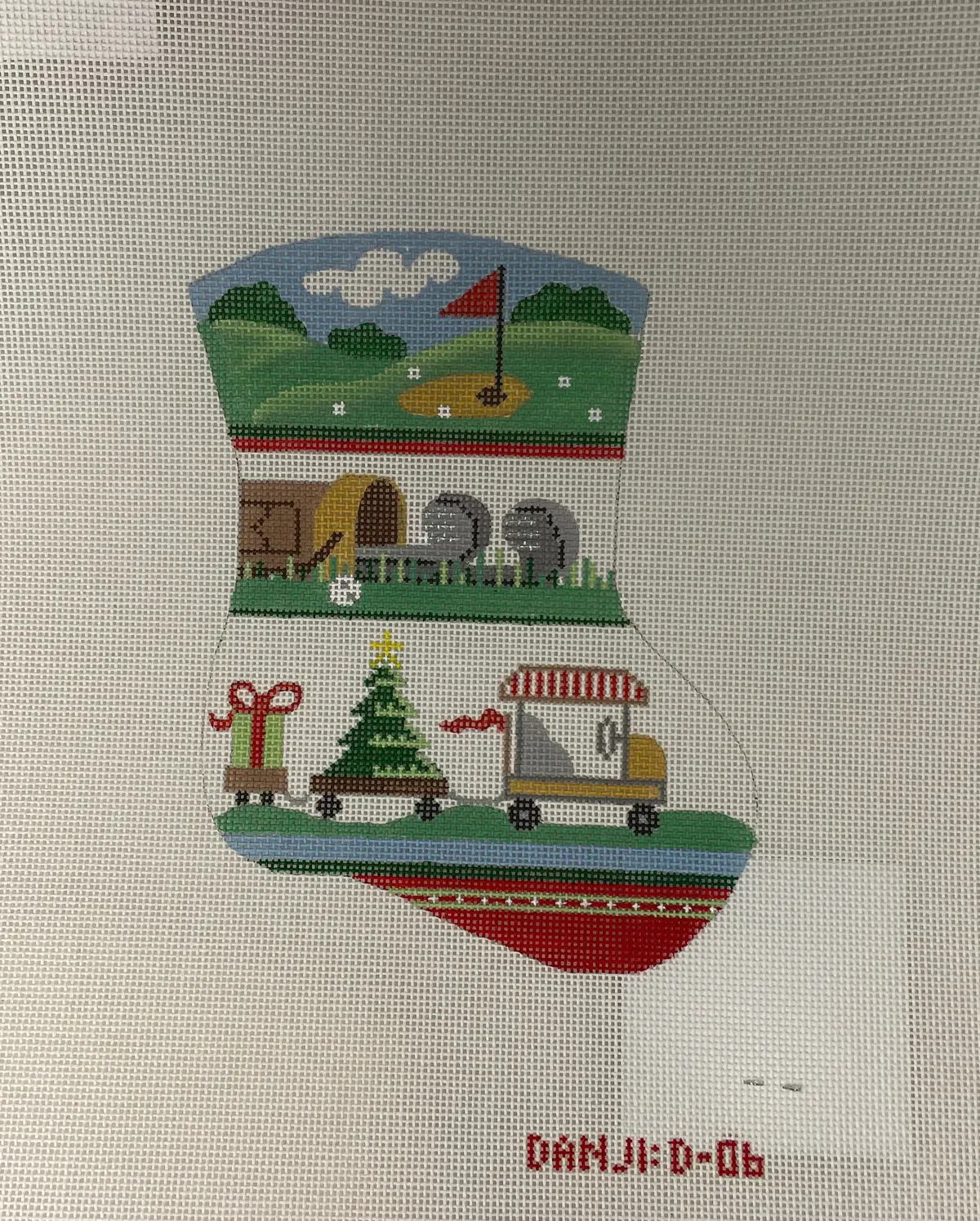 * Danji Designs / Designs By Dee D06 Golf Mini Stocking 1