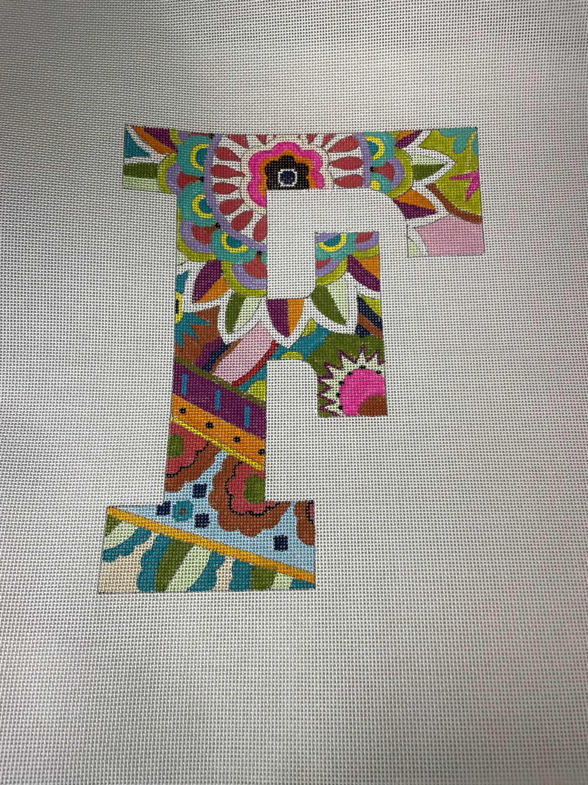 * Colors Of Praise Le1500 12In Letter 'F' 1
