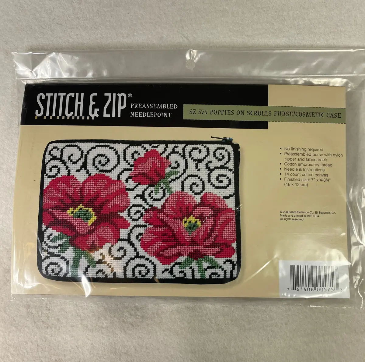 Alice Peterson Sz575 Poppies On Scrolls Purse 1