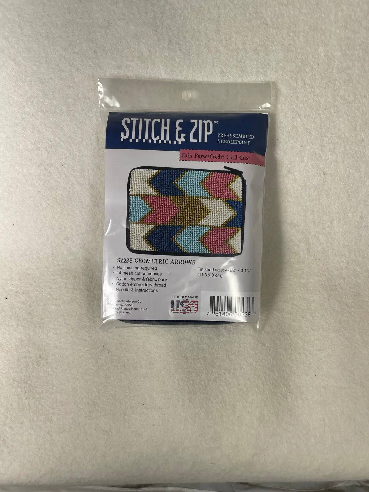 Alice Peterson Sz238 Stitch And Zip Geometric Arrows Coin Purse 1