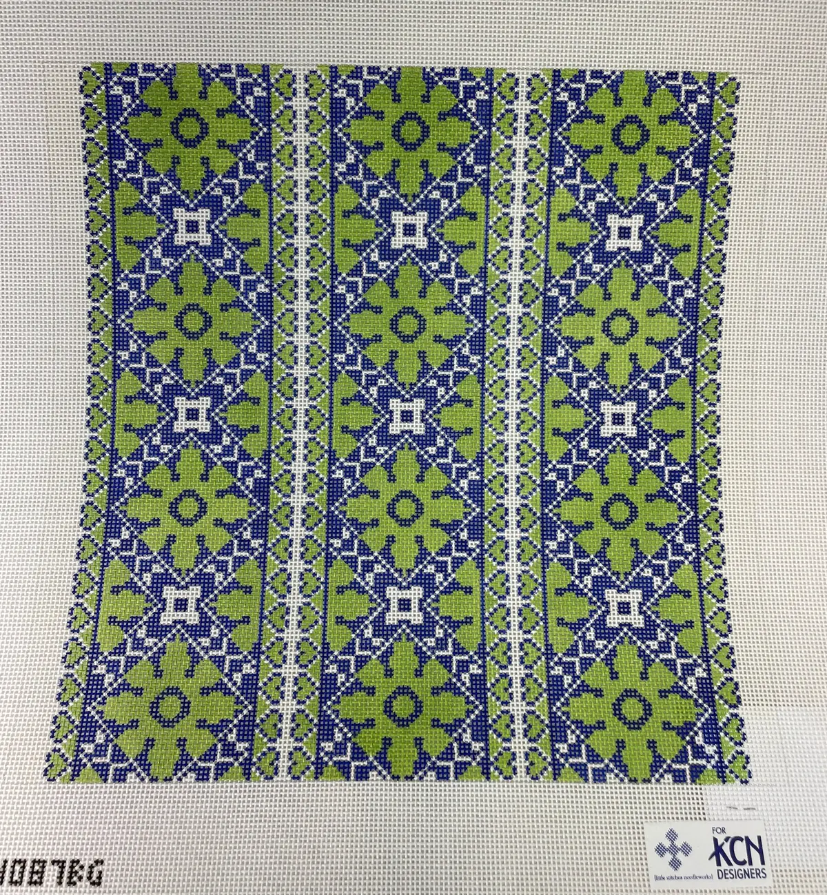 * Kcn Designers Kcd4087bg Hearts Medallion Pillow 1