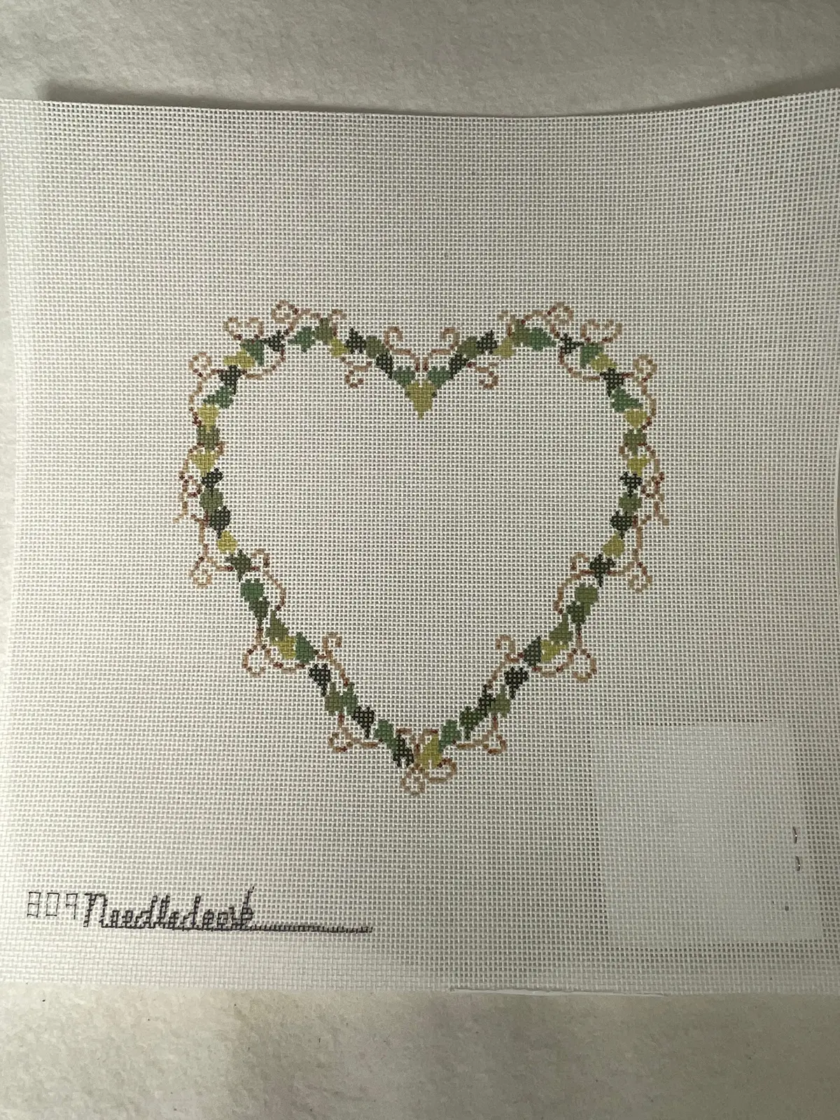 * Needle Deeva 0809 Ivy Wedding Border 1
