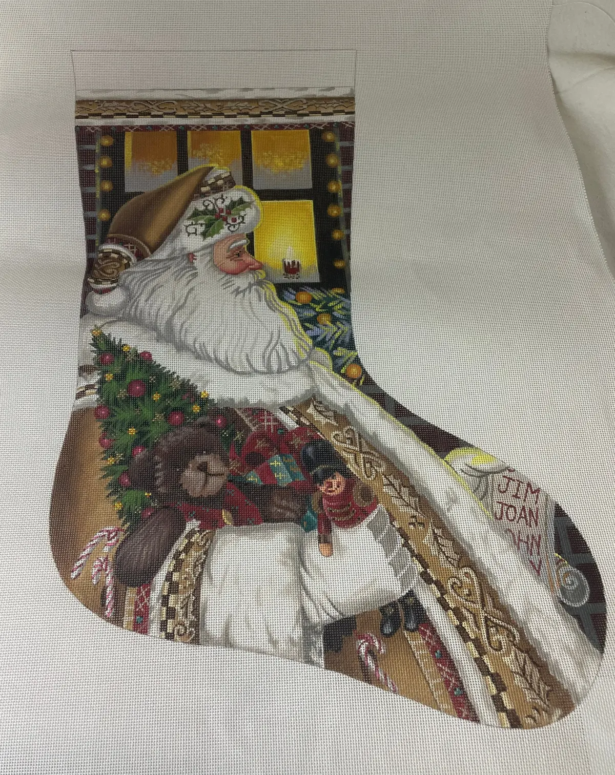 * Susan Roberts Needlepoint Ttaxs377- Santa On The Job 1