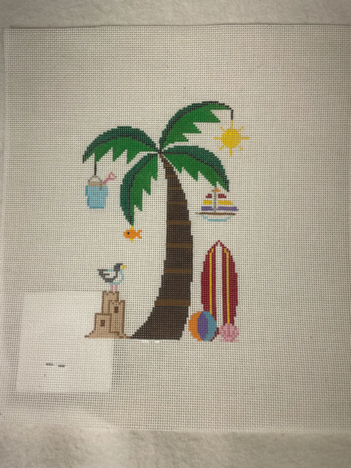 * Sale / Painted Pony Designs 530Dh Tree With Surfing Stuff 1