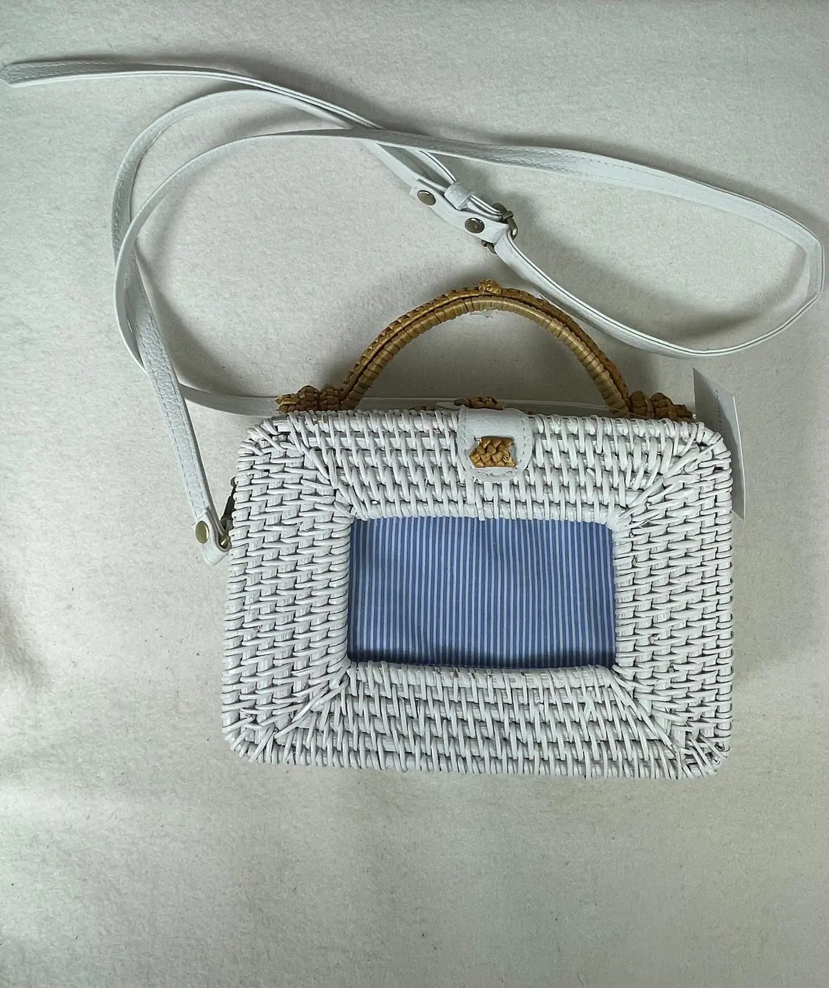* Penny Linn Designs 2X4 Rectangle Wicker Bag- White 1