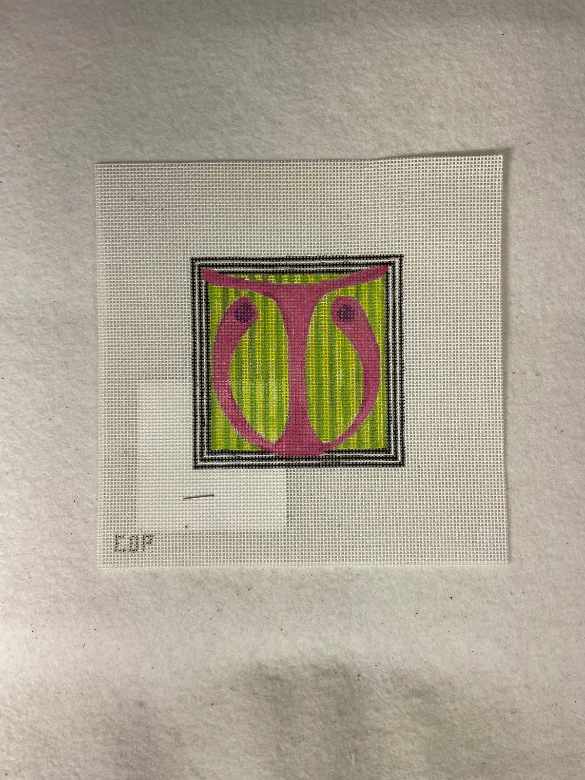 *Sale Colors Of Praise Letter 'W' 1