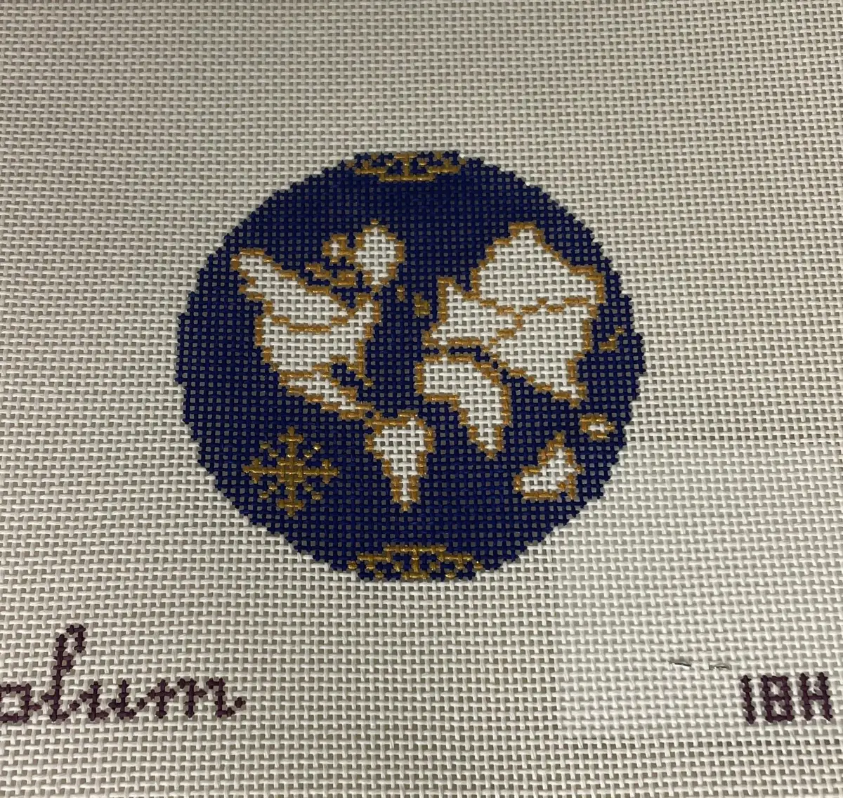 * Plum Stitchery 18H Atlas Round- Navy 1