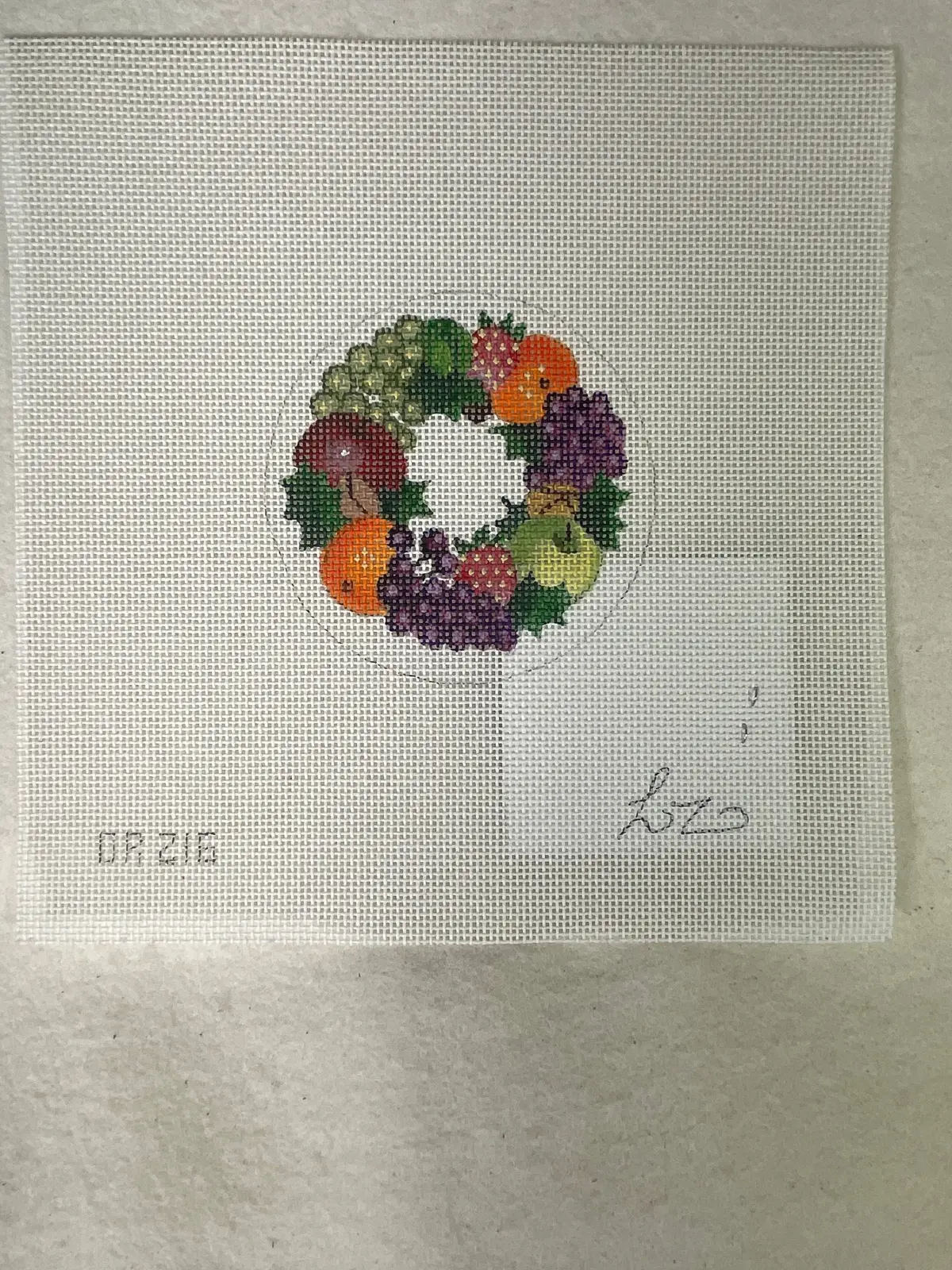 * Liz Ttor-216 Della Robia Christmas Wreath 1
